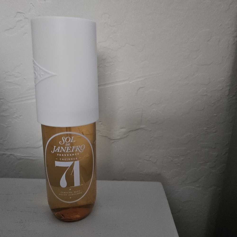 Sol De Janiro 71.